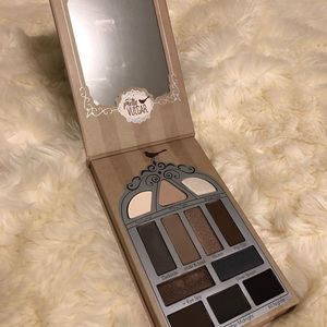 Pretty Vulgar Nightingale Eyeshadow Palette